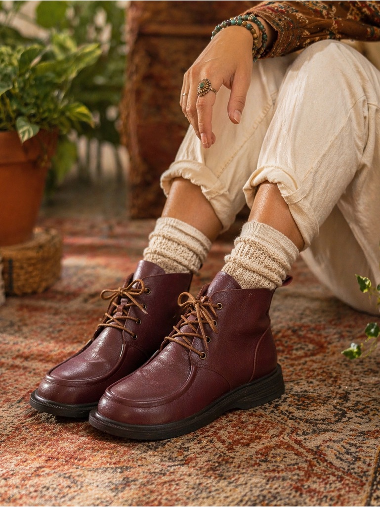 Dwarves Handmade Leather Lace Up Ankle Boots Brown Size 7 — image 2 of 8